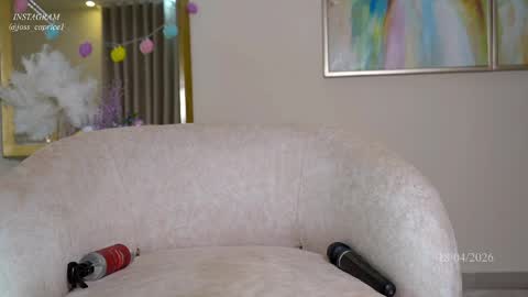 Snapshot of joss_caprice chatting on 04/18/26, 07:58 Joss online show from 04/18/26, 07:58