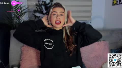 josephine   independent model    online show from 01/03/25, 04:11