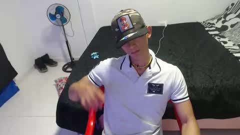 josue25sex online show from 11/30/25, 02:59