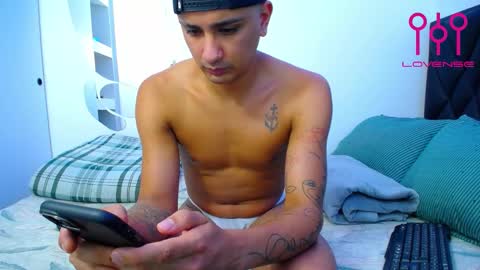 Josue 22cm big dick online show from 02/14/25, 05:30