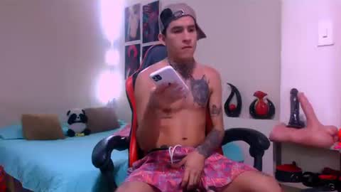 josue_linares online show from 03/18/26, 03:20