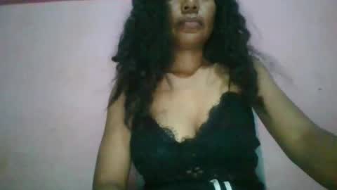 Snapshot of josy918592 chatting on 04/16/26, 03:02 josy918592 online show from 04/16/26, 03:02