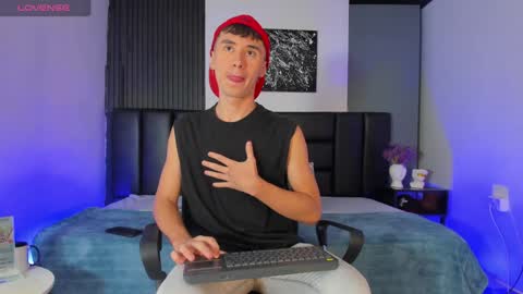 Jota Stivens online show from 02/05/25, 11:44