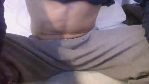 Snapshot of jovenduro84 chatting on 11/14/25, 08:35 jovenduro84 online show from 11/14/25, 08:35