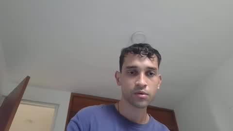 Snapshot of jovenvergonguapo09 chatting on 03/02/26, 12:56 Van Helsing online show from 03/02/26, 12:56