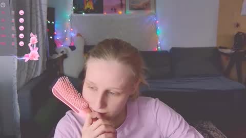 joy_keys online show from 03/04/25, 05:34