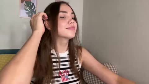 Snapshot of joyandlove chatting on 01/09/26, 07:15 Ti online show from 01/09/26, 07:15