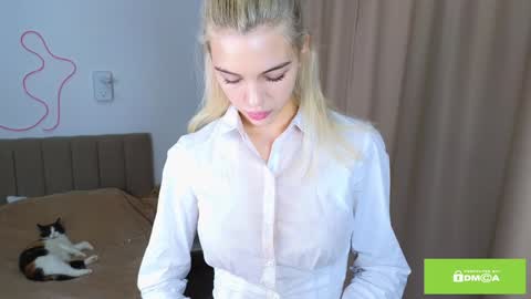 joybunny online show from 12/18/24, 09:04