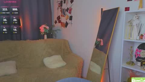 joyce_jones online show from 11/27/25, 10:23