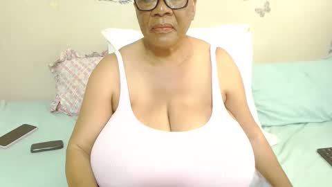 DairyQueen online show from 11/08/25, 10:59