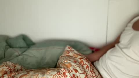 joyfulleyes online show from 12/03/25, 10:24