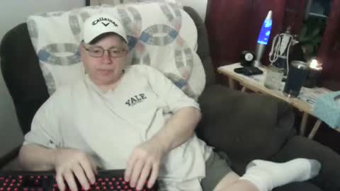 Snapshot of jpmel99 chatting on 02/02/25, 02:17 jpmel99 online show from 02/02/25, 02:17