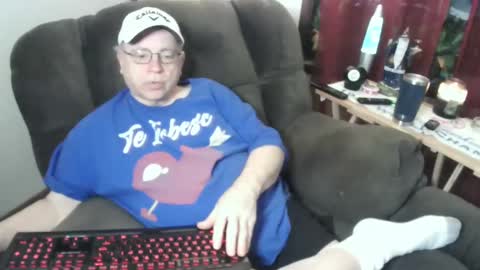 Snapshot of jpmel99 chatting on 02/23/25, 12:30 jpmel99 online show from 02/23/25, 12:30