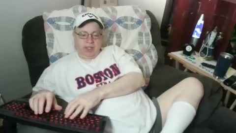 Snapshot of jpmel99 chatting on 03/09/25, 01:04 jpmel99 online show from 03/09/25, 01:04