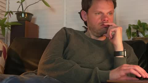 JoyBoy online show from 03/29/26, 09:15