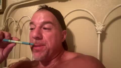 Snapshot of jroge21 chatting on 01/02/25, 09:54 jroge21 online show from 01/02/25, 09:54