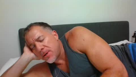 Snapshot of jroge21 chatting on 01/14/25, 05:19 jroge21 online show from 01/14/25, 05:19