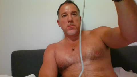 Snapshot of jroge21 chatting on 01/15/25, 03:43 jroge21 online show from 01/15/25, 03:43