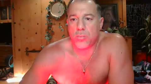 Snapshot of jroge21 chatting on 01/19/25, 03:39 jroge21 online show from 01/19/25, 03:39