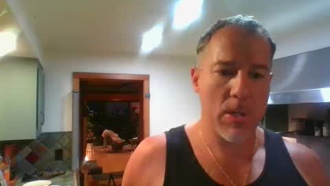 Snapshot of jroge21 chatting on 01/24/25, 01:35 jroge21 online show from 01/24/25, 01:35