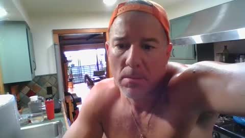 Snapshot of jroge21 chatting on 01/26/25, 10:57 jroge21 online show from 01/26/25, 10:57