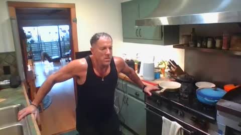 Snapshot of jroge21 chatting on 01/30/25, 12:50 jroge21 online show from 01/30/25, 12:50