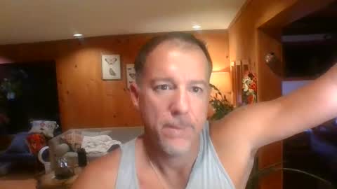 Snapshot of jroge21 chatting on 02/01/25, 01:55 jroge21 online show from 02/01/25, 01:55