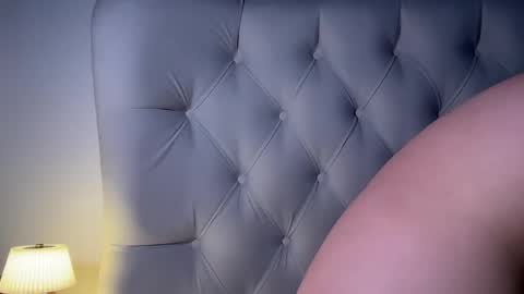 Snapshot of js_girls chatting on 02/23/26, 04:26 Jennie and Sophia online show from 02/23/26, 04:26