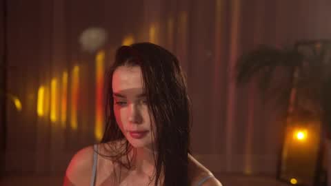 Jennifer Diaz online show from 04/08/26, 09:04