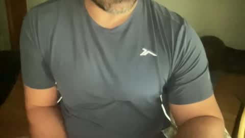 Snapshot of jsrmr chatting on 11/05/25, 05:02 jsrmr online show from 11/05/25, 05:02