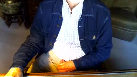 jt335577 online show from 11/26/25, 07:48