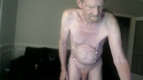 Snapshot of jtull52 chatting on 06/21/26, 02:58 jtull52 online show from 06/21/26, 02:58
