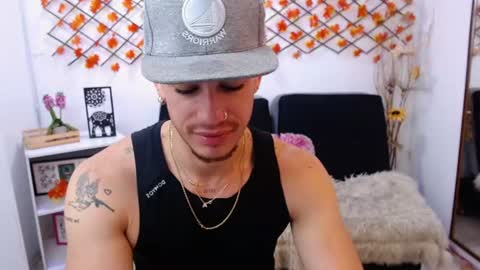 Juan online show from 06/11/26, 02:00