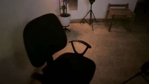 juan235665 online show from 06/01/26, 04:25