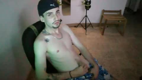 Snapshot of juan235665 chatting on 06/16/26, 01:19 juan235665 online show from 06/16/26, 01:19