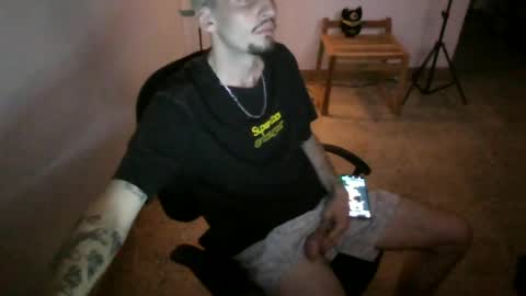 Snapshot of juan235665 chatting on 07/04/26, 03:45 juan235665 online show from 07/04/26, 03:45