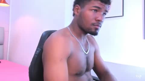 Snapshot of juan_123__ chatting on 12/22/25, 07:33 Juan123 online show from 12/22/25, 07:33