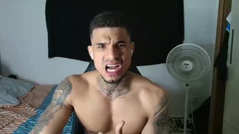 juan_gomez_1 online show from 09/21/25, 12:12