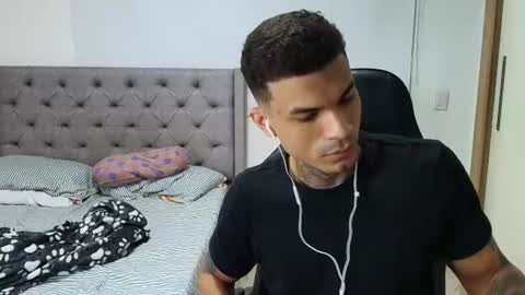 Snapshot of juan_gomez_1 chatting on 06/20/26, 12:14 juan_gomez_1 online show from 06/20/26, 12:14