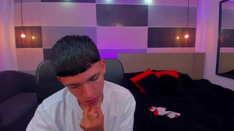 JuanSteven online show from 12/03/24, 05:20