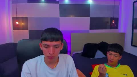 JuanSteven online show from 01/28/25, 04:08