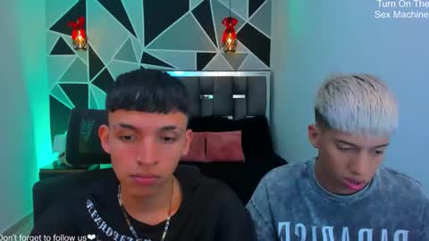 JuanSteven online show from 04/07/26, 01:17