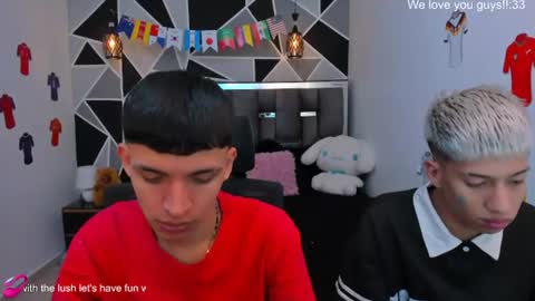 Snapshot of juan_nd_steven chatting on 07/08/26, 12:26 JuanSteven online show from 07/08/26, 12:26