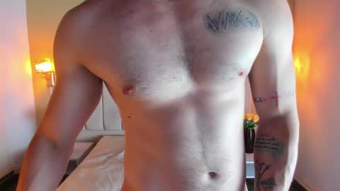 Snapshot of juan_prior chatting on 10/17/25, 08:00 JUAN online show from 10/17/25, 08:00