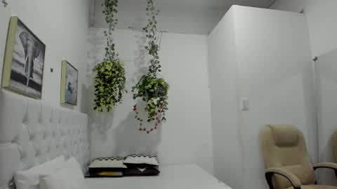 Snapshot of juana_naranjo chatting on 06/02/26, 03:08 juana_naranjo online show from 06/02/26, 03:08
