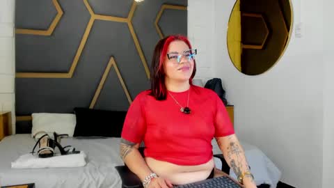 Juana Valkiria online show from 05/30/26, 04:09