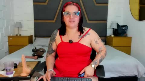Juana Valkiria online show from 06/05/26, 06:52