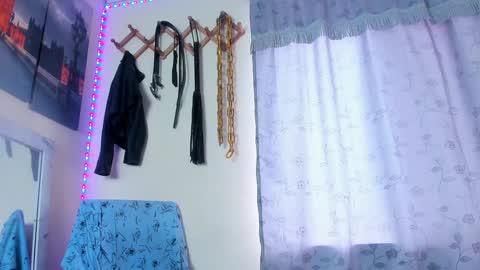 Juan Esteban online show from 02/07/25, 07:38