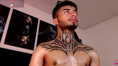 juancamilo66_ online show from 02/23/25, 06:28