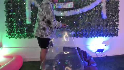 juancamilo66_ online show from 12/03/25, 02:30